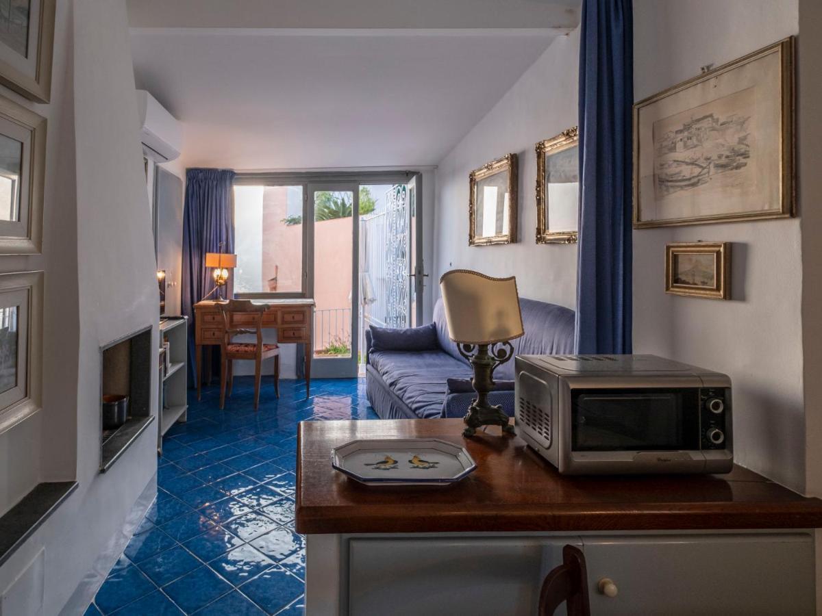Apartment Lo Scuopolo-2 By Interhome Ischia Eksteriør billede